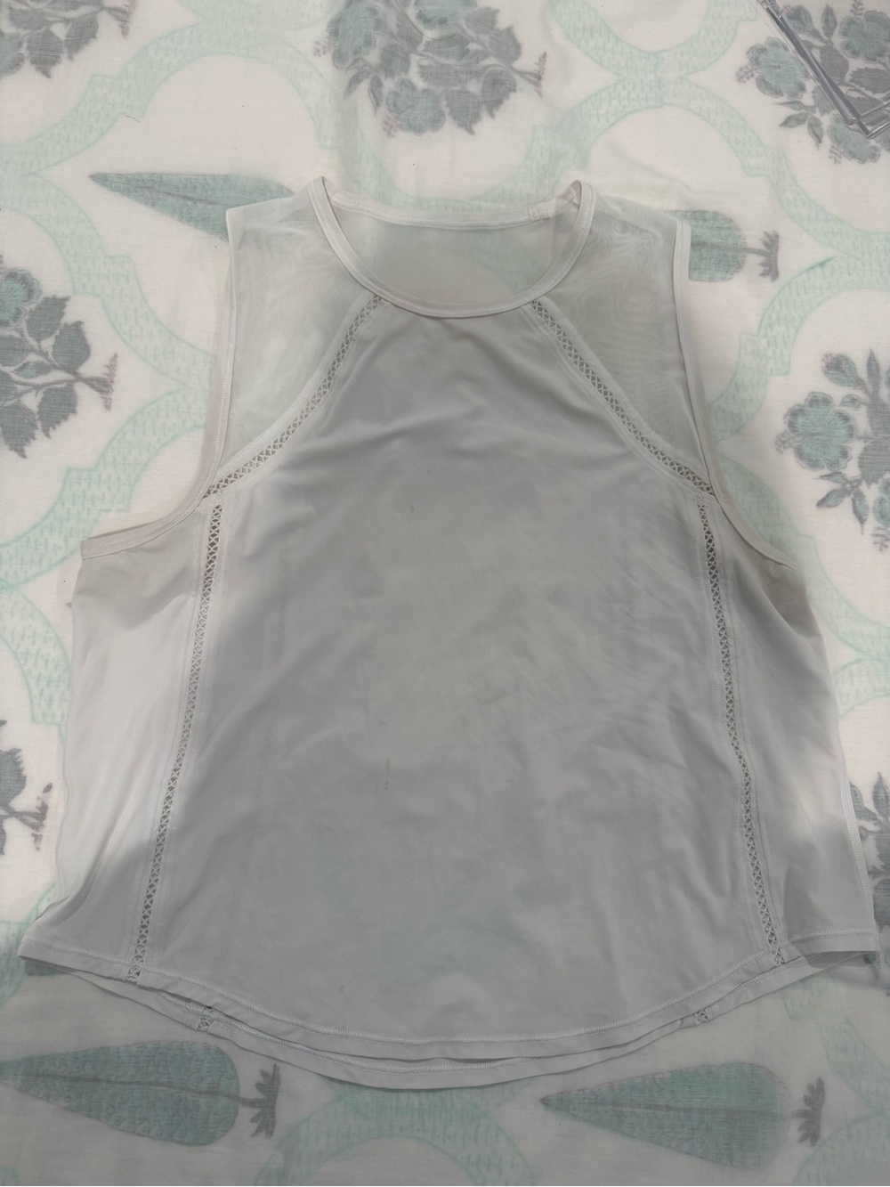 lululemon athletica Light Gray Mesh-Back Active Tank